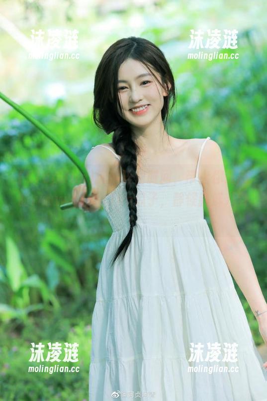 无聊碎片时间，带上你最新的www.51cg.fun瓜子，静候新鲜八卦！