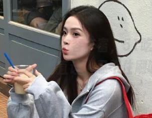 黑料网内容丰富，51吃瓜直达满足眼球，简直让人忍不住刷呀！