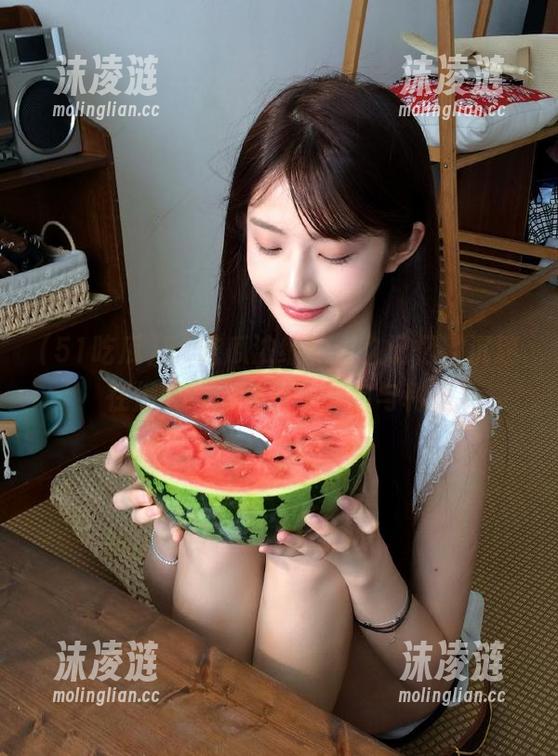 51吃瓜 51吃瓜浓缩的永久记忆,沉迷在俄罗斯搜索引擎的名与利里