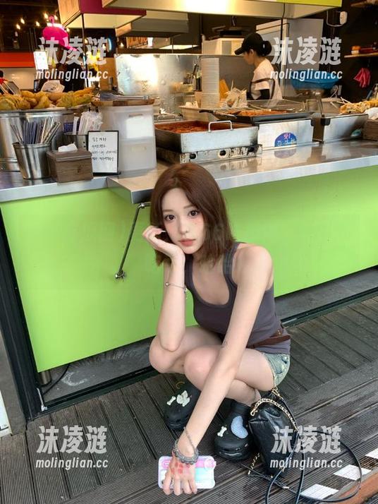 更新：在66吃瓜网，吃瓜不吃亏，哈哈
