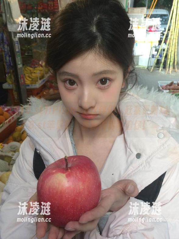 iPhone小伙伴们，赶紧更新718.st苹果版，最新内容等着你！