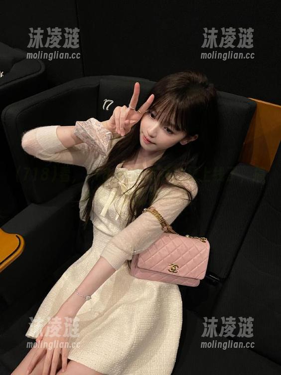 718 看,718.st的传送门又上线了,搞啥呢?想吃就来吧!