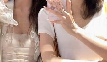 在线等你来吃瓜，718yulesx一场不容错过的表演！
