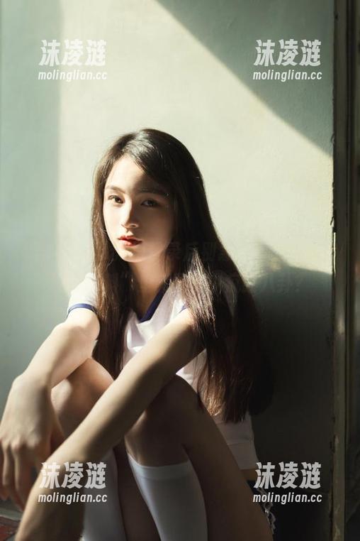 登录后别急着看，“718黑瓜吃料”里藏了多少疯狂八卦？