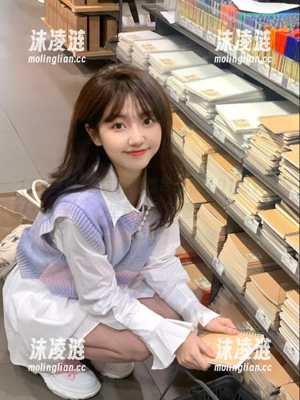 在首页悠悠哉哉荐了91黑料，心里竟也盘算着！