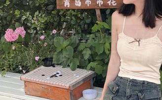 分享在www51，偶尔也想让八卦曝露一点点，不，不能太明显。