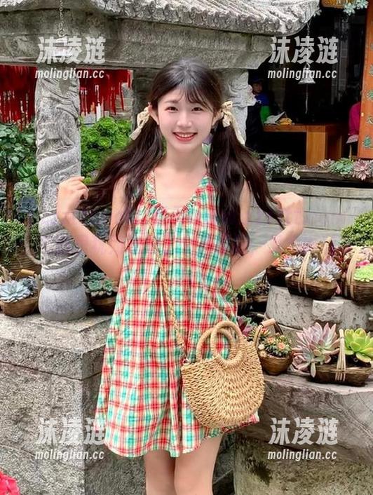 zzzttt.com 登录www.zzzttt.com,瓜田里犹如走进了个推理剧,悬念满满呀!