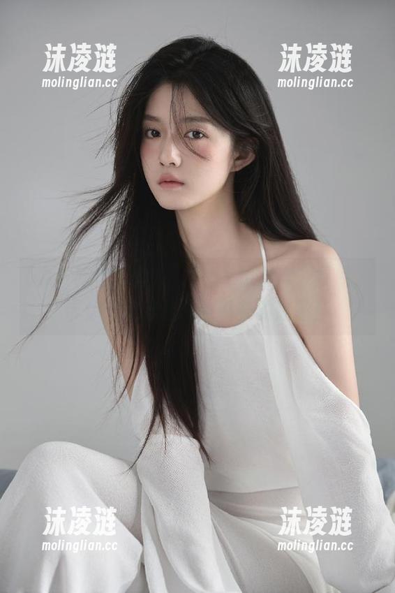 “九一吃瓜群众”导航，带你飞速穿越网络八卦的迷雾！