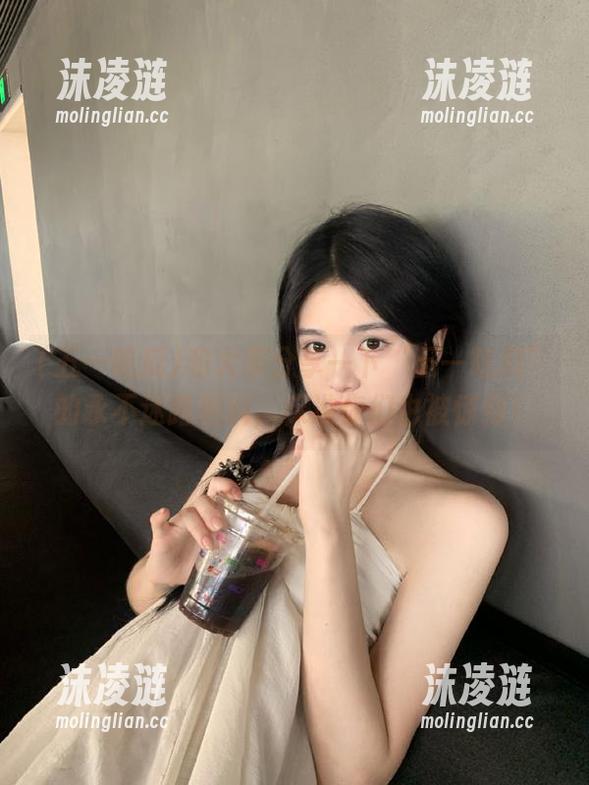 五一吃瓜 和大家分享一下“五一吃瓜”的永不迷路黑料,保准你们也被惊到!