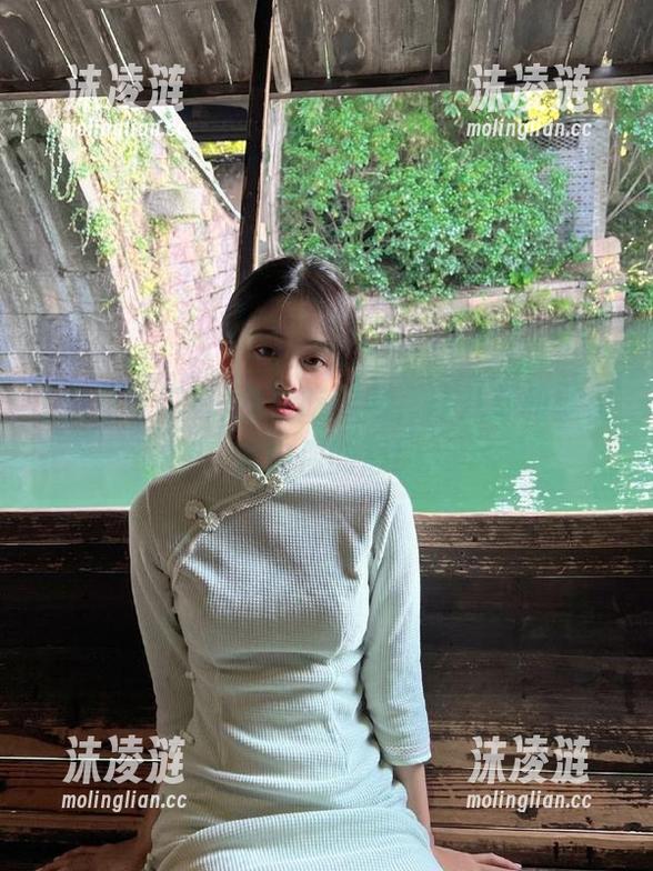 免费吃瓜网，让八卦和链接奔向你的心！