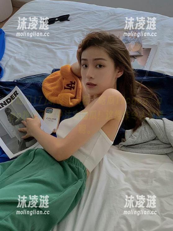 吃瓜17 听说有人在“吃瓜17cgcg”app找到了命中注定的瓜!这操作令人困惑啊。