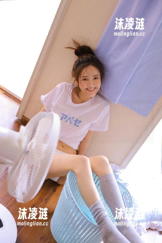 通过“传送门”直达吃瓜91中心，今日跟随热度，去挖最新的瓜吧！