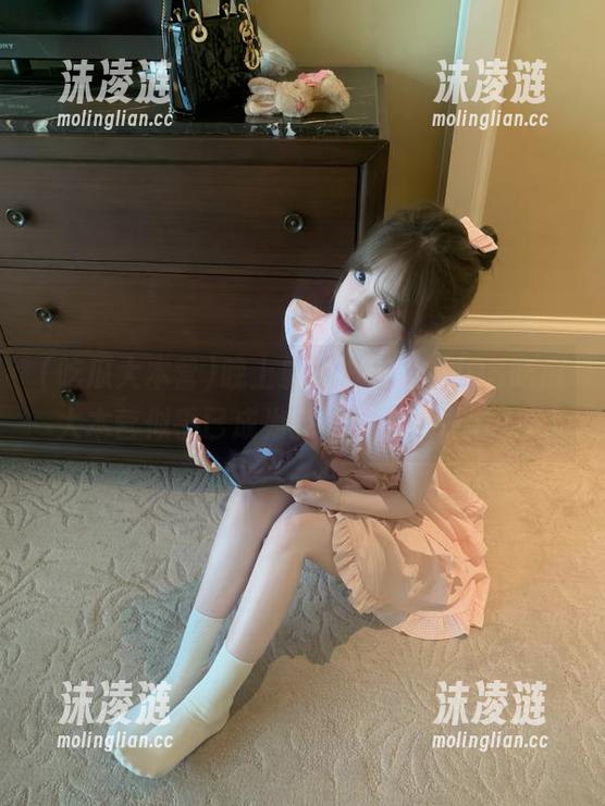 吃瓜大本营 晚上躲在被窝里,iOS吃瓜大本营似乎已成为我的新似梦中情人。