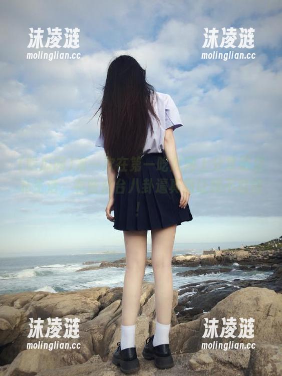 第一次在第一吃瓜网上分享明星私生活，有些后台八卦逼真到让我不敢信！