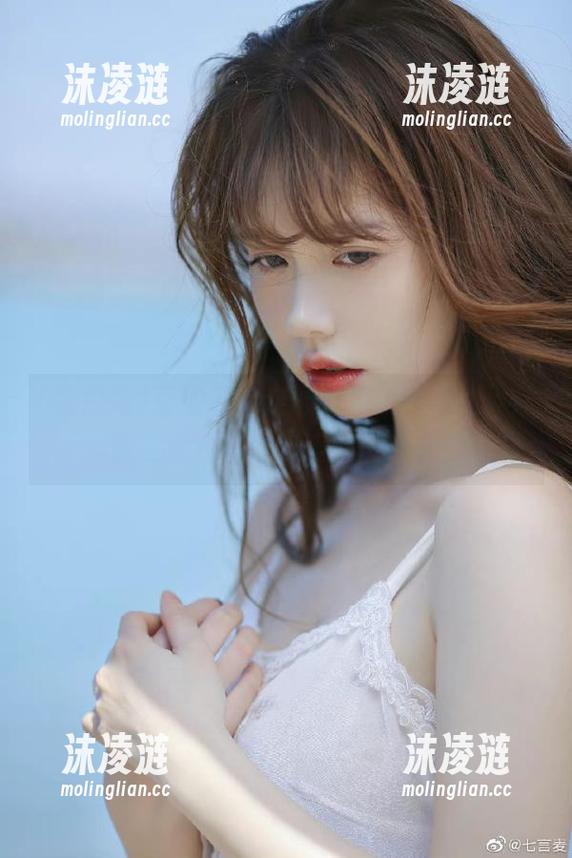 直播带你走心，吃瓜网直达，让你在线观看奇葩表演悦心灵！