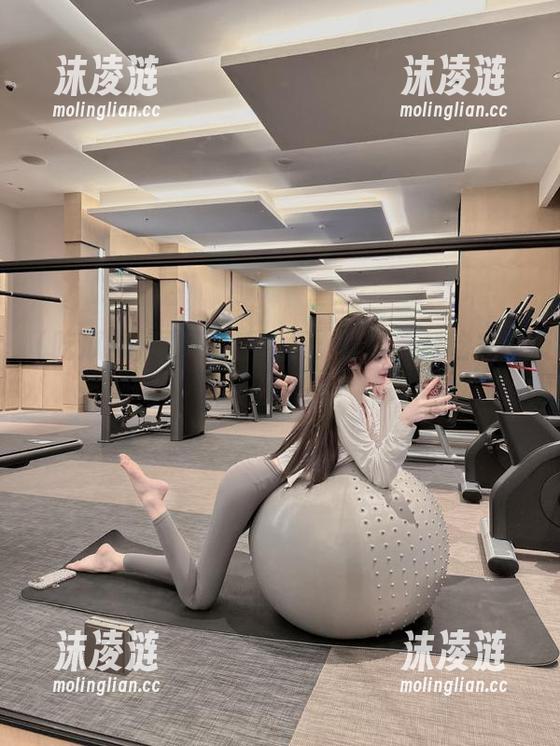猛料接踵而至，最新黑料吃瓜网都无法招架！