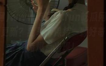 www.51cg.fun吃瓜网最近又在疯狂更新？我表示保持一颗好奇心，期待爆点出现！