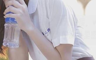 想轻松吃瓜？点开链接，www.51cg.fun吃瓜网为你解肚里密!