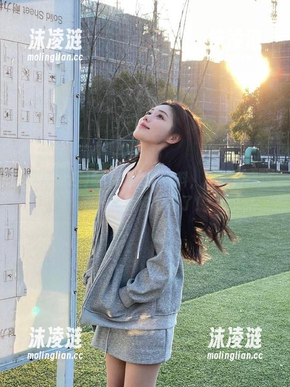 吃瓜网红 吃瓜网红的爆料,观看后我想说:眼睛都看直了!