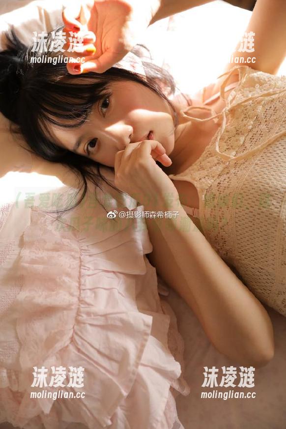 吾爱吃瓜 吾爱吃瓜91发布:姐妹们,这次瓜子味的八卦引领潮流吗?