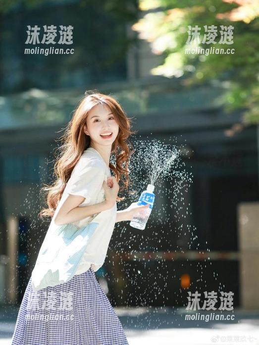 国产吃瓜视频：来吧，永不迷路地享受这一波新瓜！
