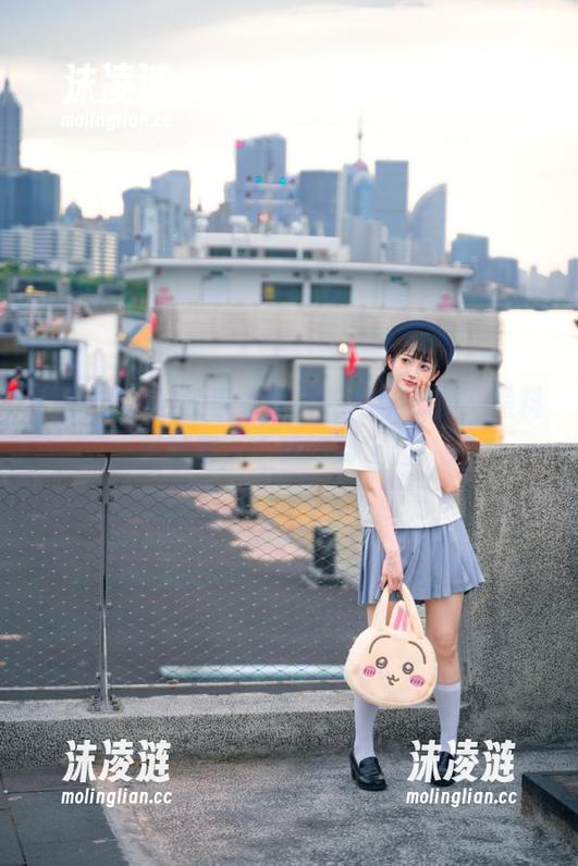 没事逛国产吃瓜苹果版，黑料各种来，心情好到飞起！