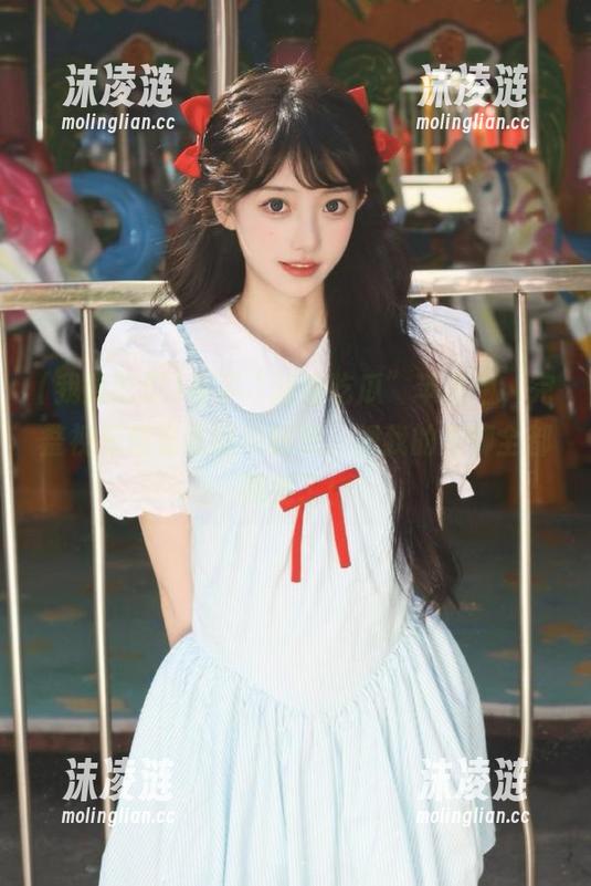 有了“我要吃瓜”苹果版，完整视频像是黑暗中的光，把我的无聊全都照亮了！