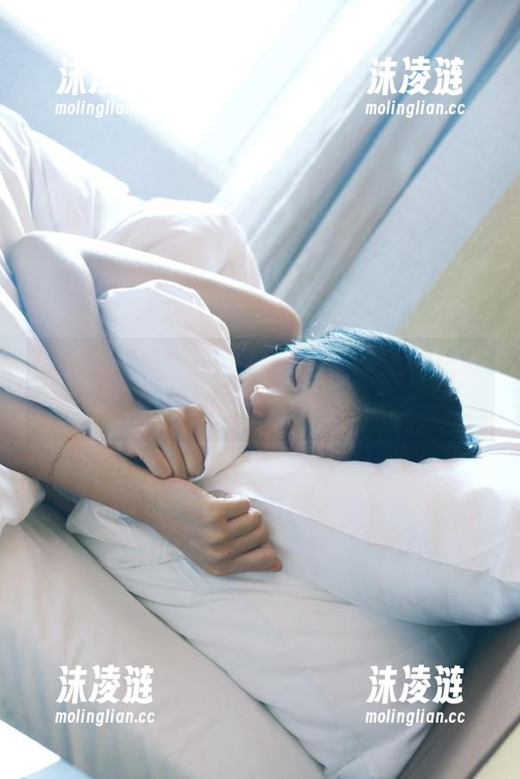 下载网曝吃瓜，看看今儿吃啥瓜，猜得我都快被瓜汁淹没了