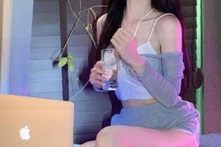 别眨眼！“黑料91苹果版”带你遨游八卦儿的海洋！