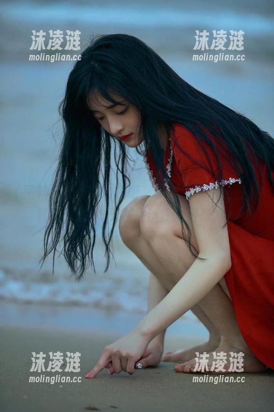 哎呀，苹果版万里长征黑料不打烊06又在挑逗我的好奇心！