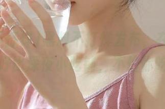 黑料不打烊发布，在线观看入口好比深夜小吃铺，不怕你吃撑！