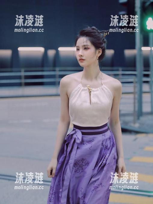 黑料不打烊又有新动作，12月豆瓣入口看似平静，却总是含着心事？