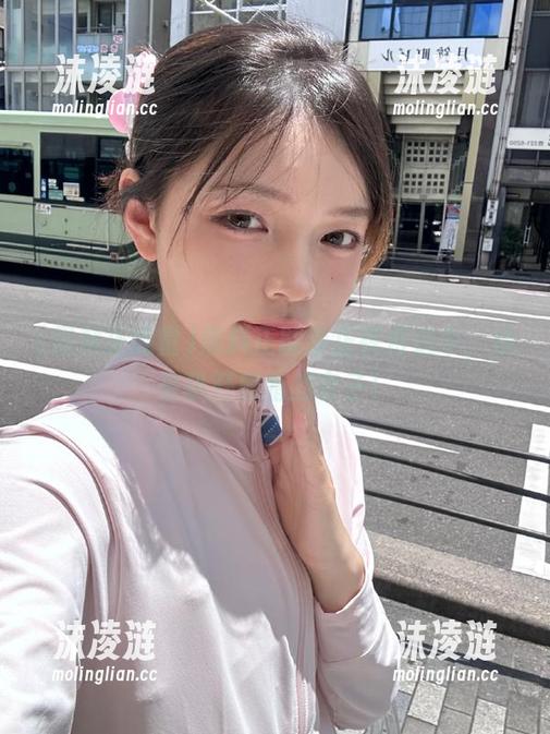 黑料正能量正在传送中，快来扒开黑暗的帘子！
