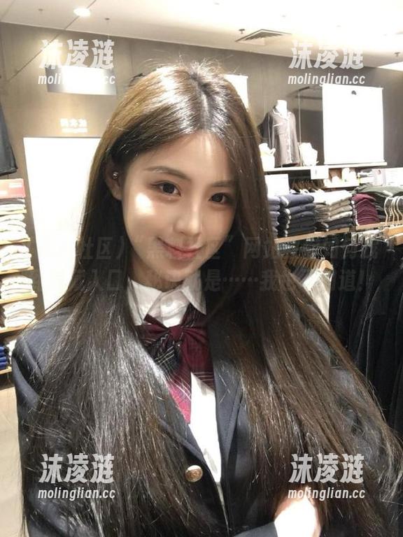 “黑料社区”网站教你如何找到隐藏入口，秘诀就是……我也不知道！