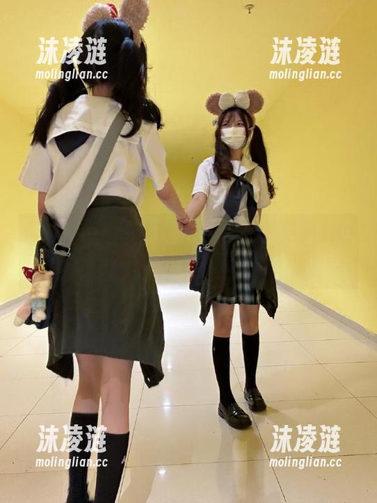 登录黑料网址，唉？这更新也太快了，瓜片从天而降？