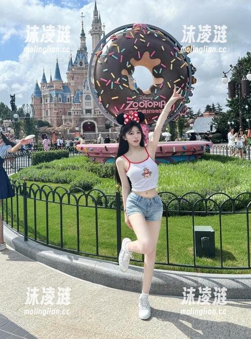 黑料老司机 黑料老司机下载来!无论几时,打烊干啥,瓜总有!