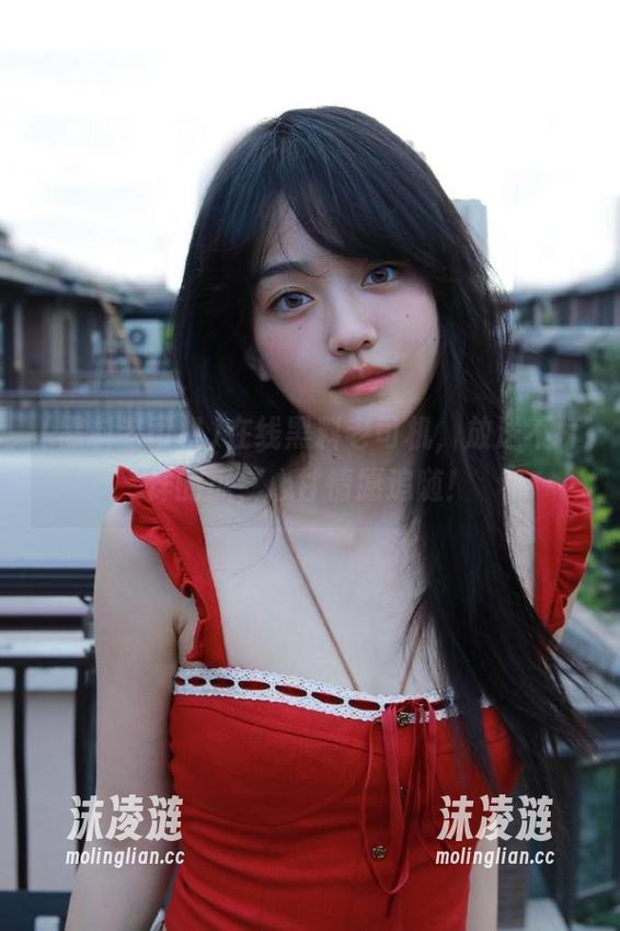 黑料老司机 在线黑料老司机,放送不打烊的瓜,心甘情愿追随!