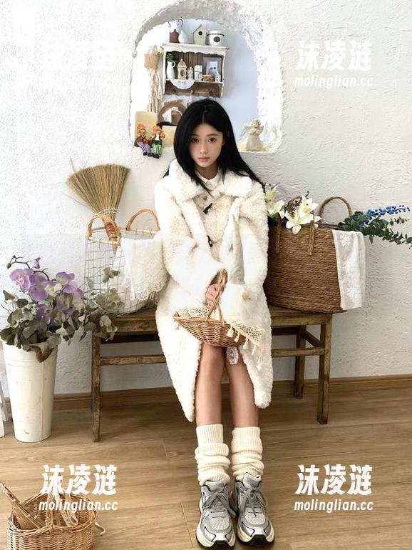 吃瓜网最旺的app，黑料老司机不打烊166.su，越看越嗨！